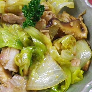 豚肉椎茸レタスのカレーオイスター炒め